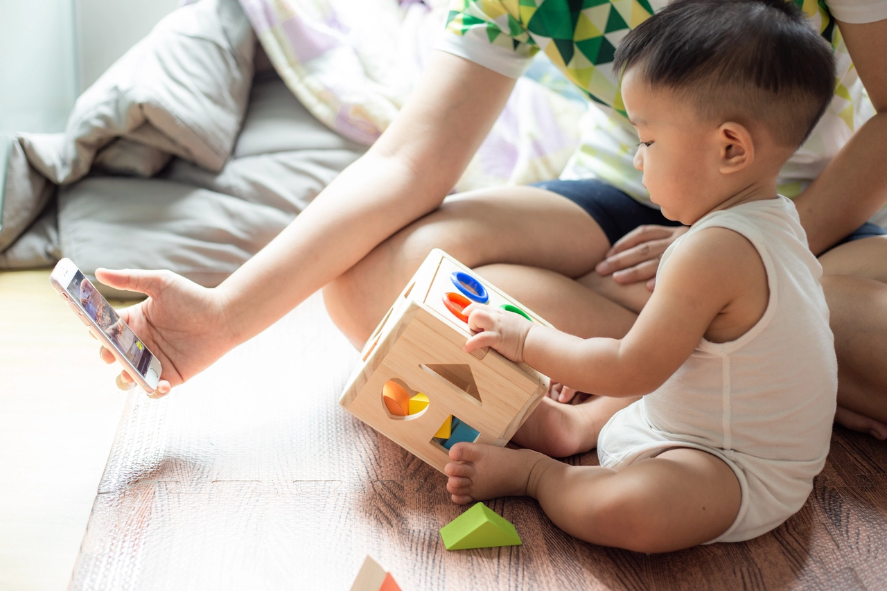 嬰幼兒以及托嬰老師