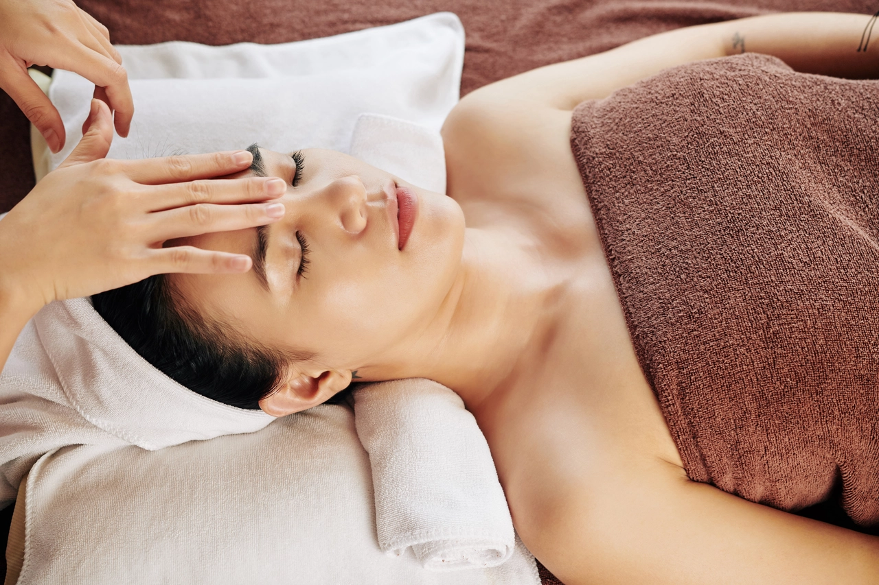 臉部SPA美容服務示範照片